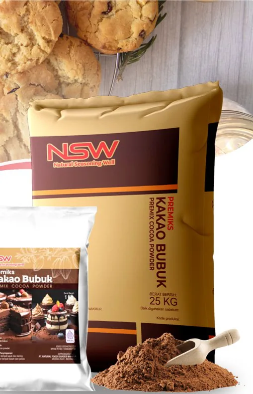 Karung Natural Cocoa Powder NSW di depan kue kering.